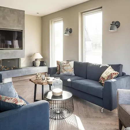 Luxurious For 8 People In On The Beautiful Wadden Island Of Texel