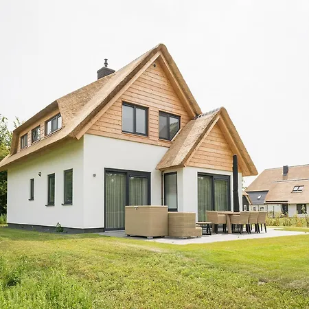 Luxurious For 8 People In On The Beautiful Wadden Island Of Texel *